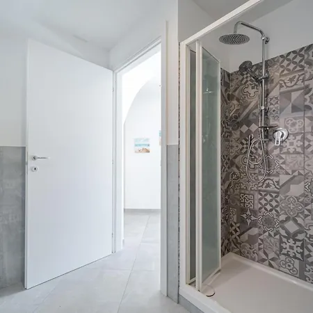 Centro Citta - 200m Stazione Ferroviaria * Genua