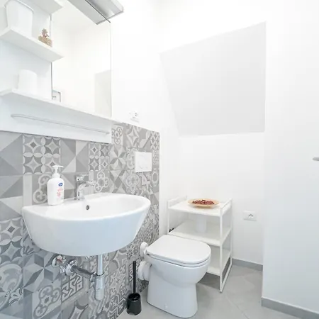 Appartement Centro Citta - 200m Stazione Ferroviaria Genua
